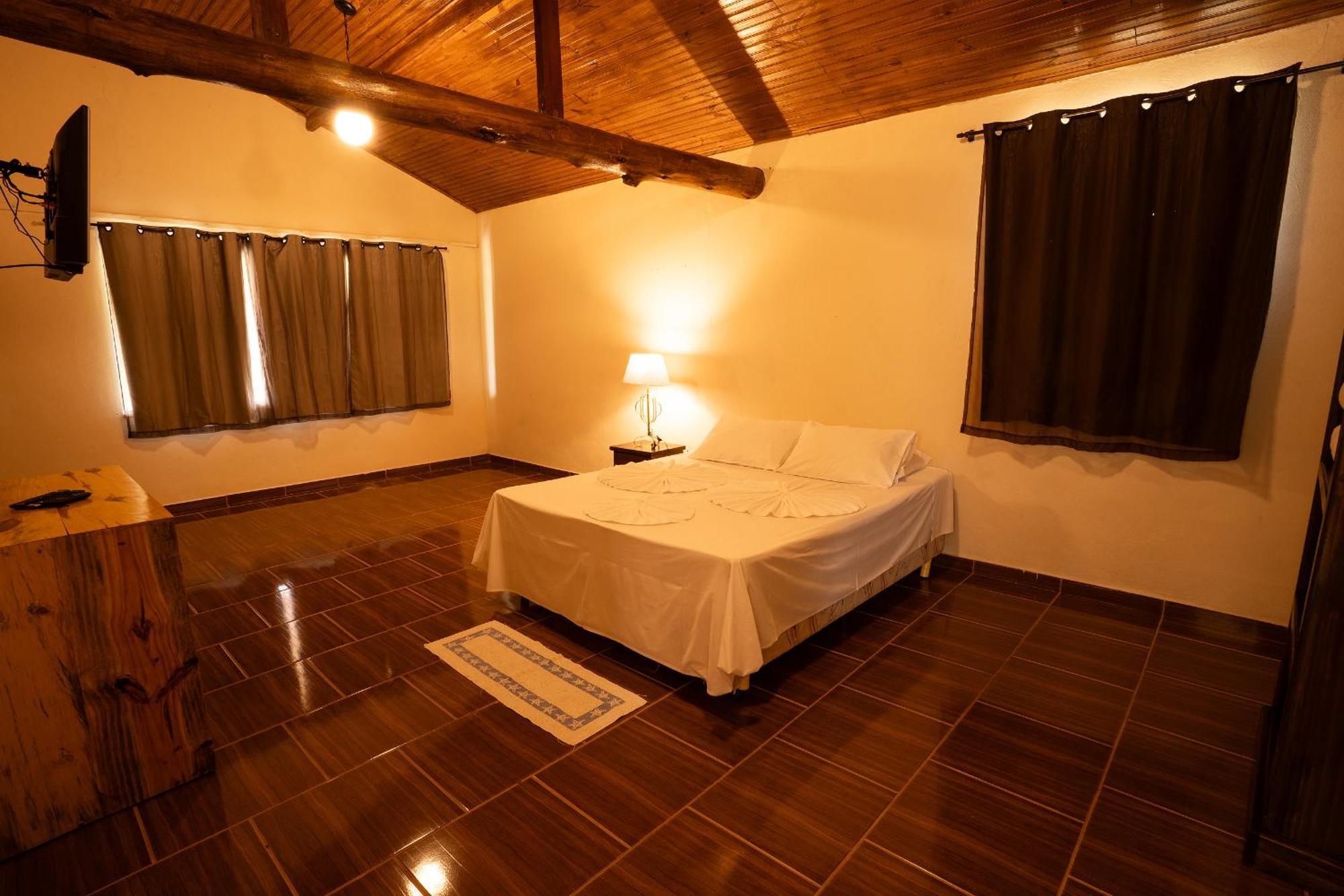 Hotel Alpha Ville Chalés Conceição da Ibitipoca Esterno foto