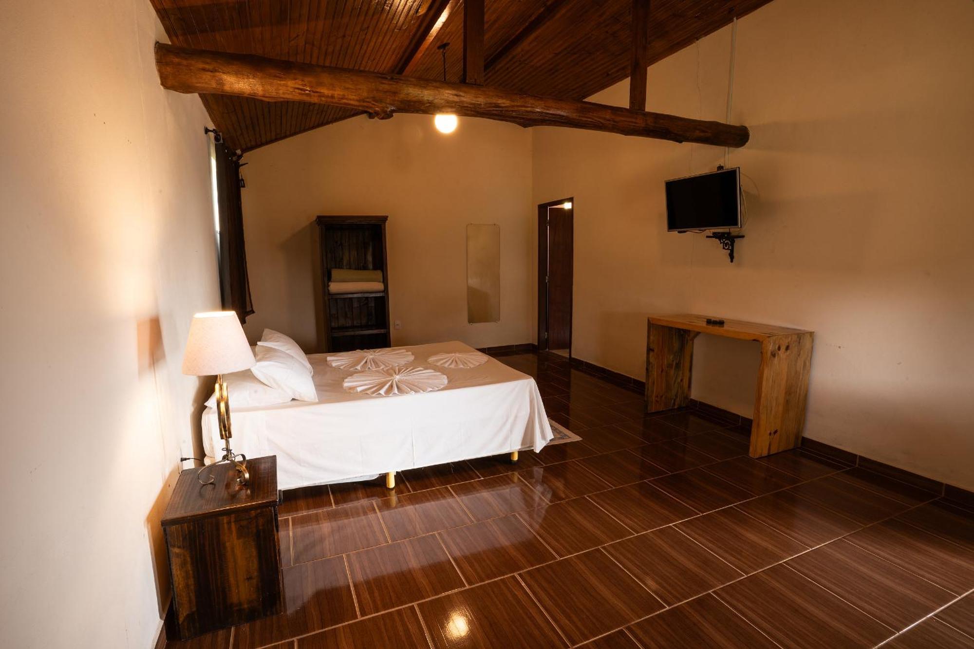 Hotel Alpha Ville Chalés Conceição da Ibitipoca Esterno foto