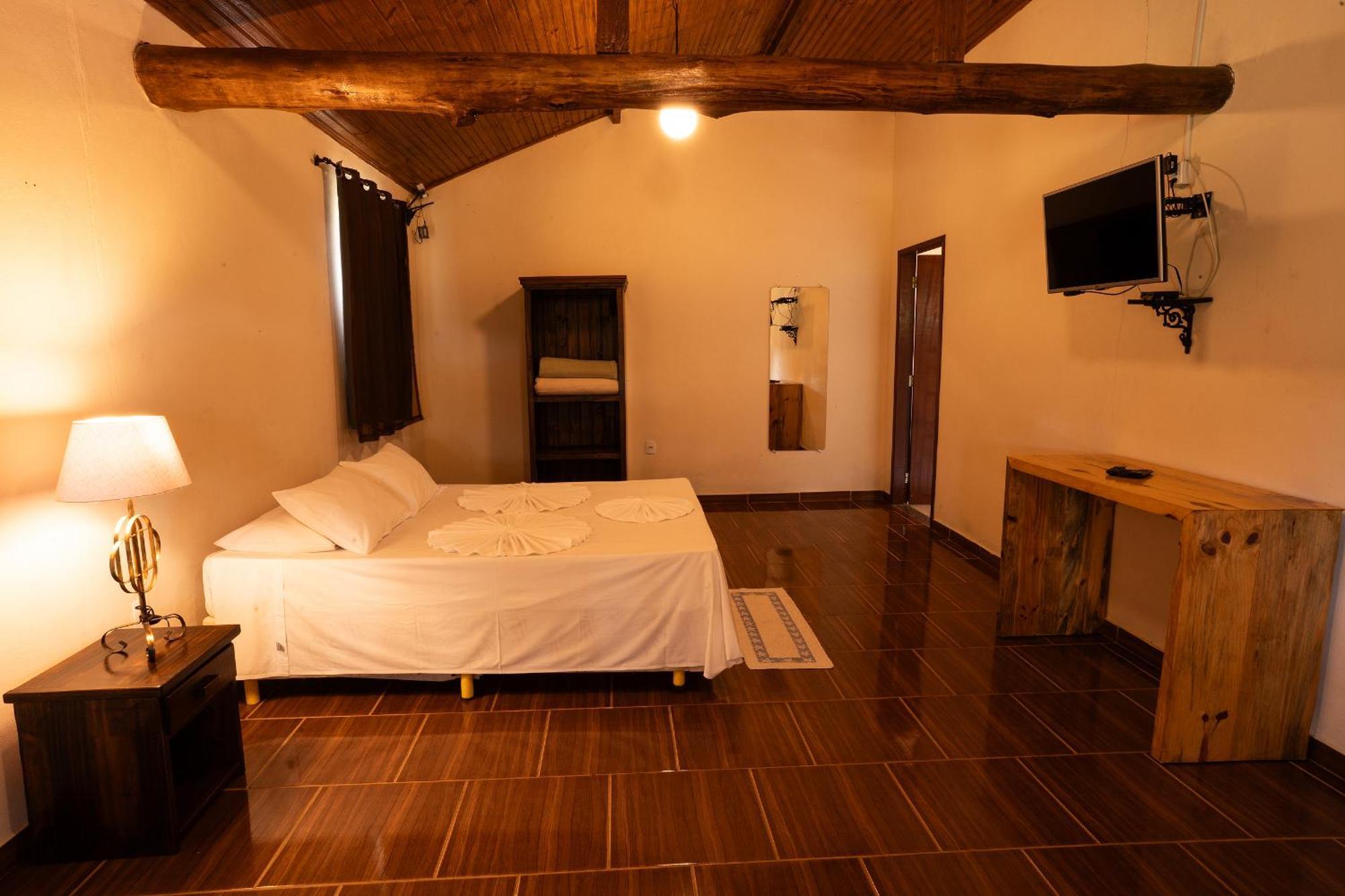 Hotel Alpha Ville Chalés Conceição da Ibitipoca Esterno foto